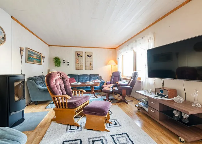 Valen Retro Home, * Moskenes