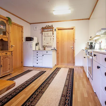 Valen Retro Home, Reine